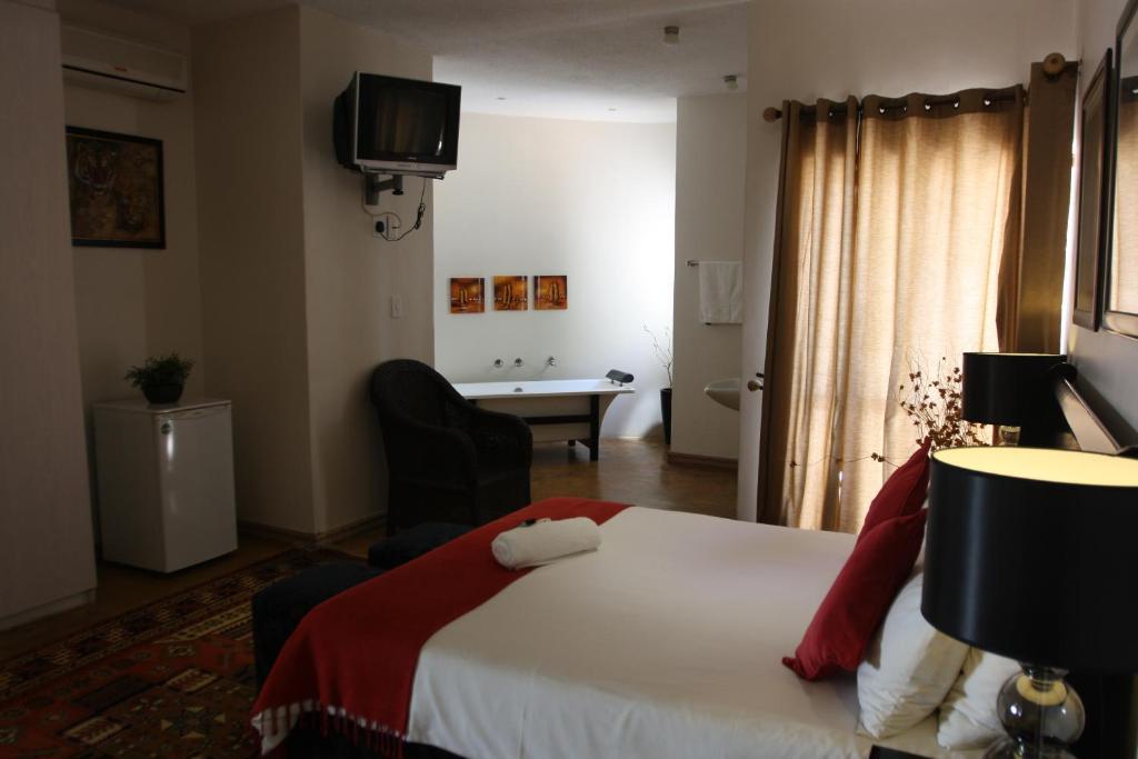 Khayalami Hotel - נלספרויט מראה חיצוני תמונה